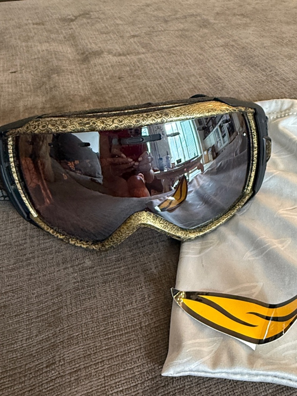 Gold Trim Snow Goggles with Mirrored Lens - Smith Heiress